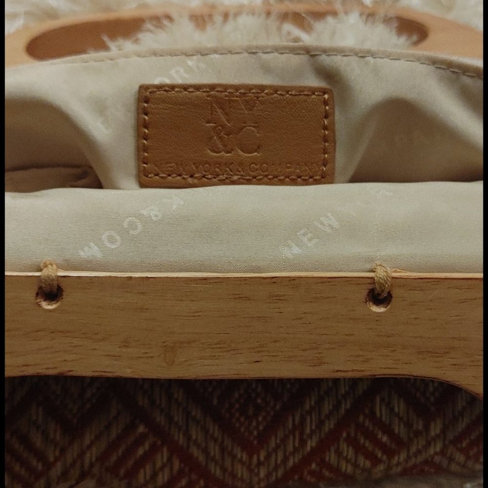 Purse - Picture 2 of 2